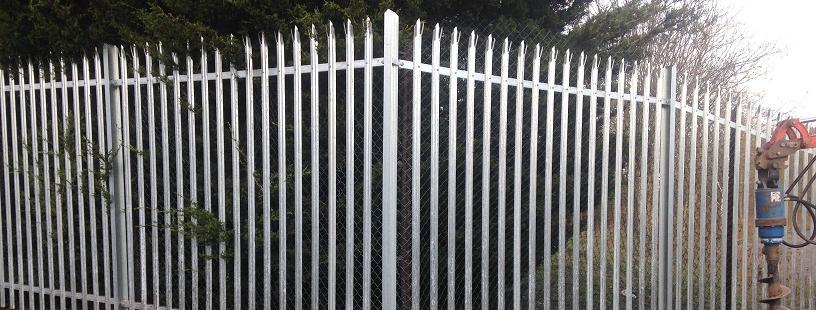 palisade fencing Worcestershire